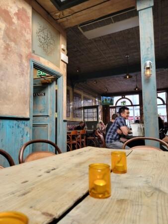 Best Sports Bars in Chelsea - Kings Arms