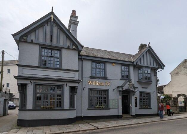 Best Sports Bars in Truro - William IV