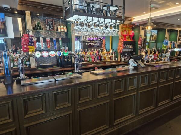 Best Sports Bars in Stevenage - Draper Arms Stevenage