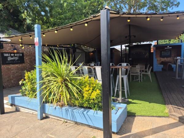 Best Sports Bars in Stevenage - Draper Arms Stevenage