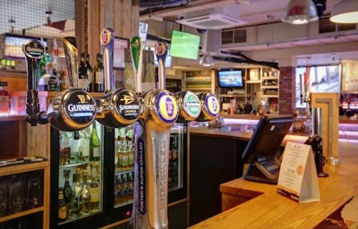 Best Sports Bars in Brighton - Walkabout Brighton