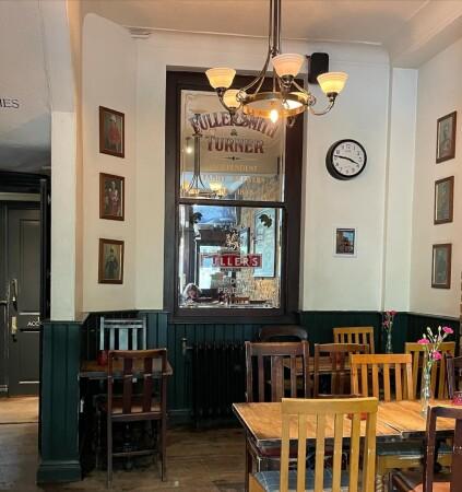 Best Sports Bars in London - Artillery Arms