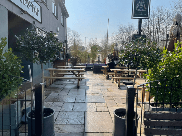 Best Sports Bars in Sale - The Brooklands Tap