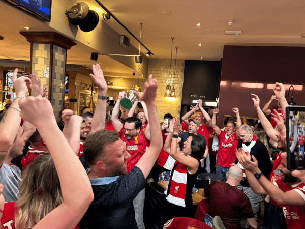 Best Sports Bars in Fulham - The Kings Arms (by Putney Bridge)