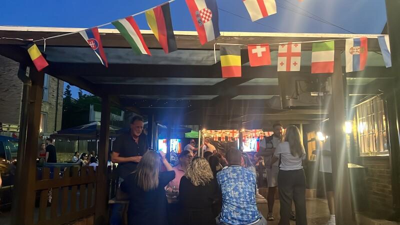 Best Sports Bars in Watford - Railway Arms