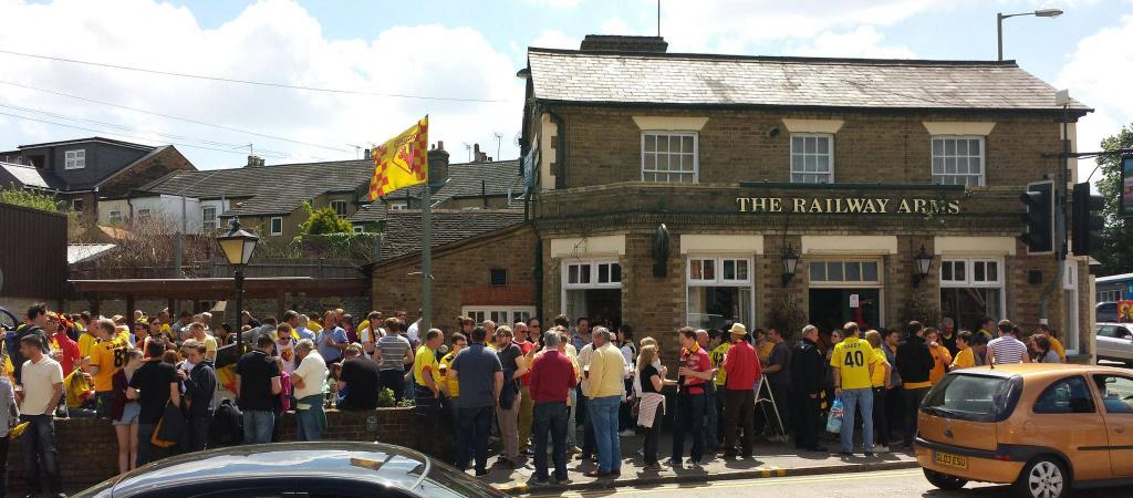 Best Sports Bars in Watford - Railway Arms