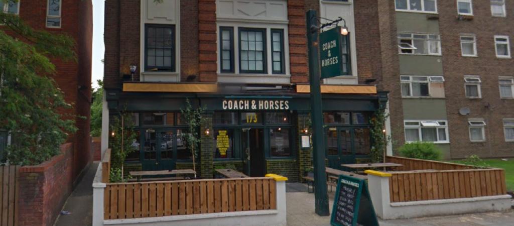Best Sports Bars in London - Coach & Horses
