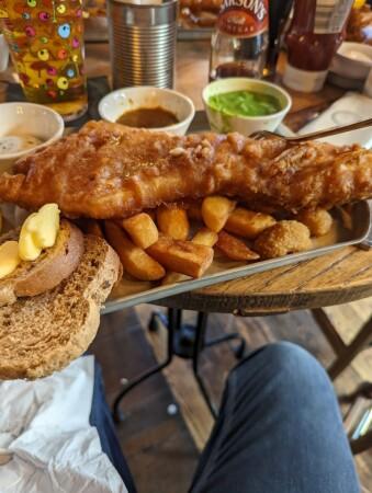 Best Sports Bars in London - Marlborough Arms