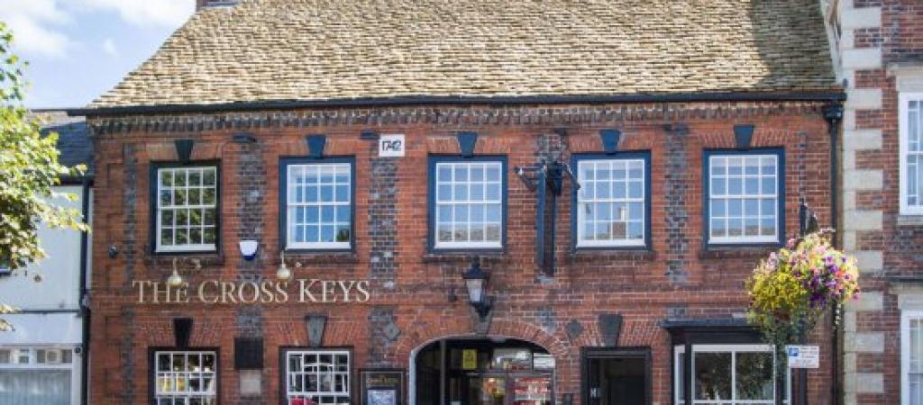 Best Sports Bars in Swindon - Cross Keys Inn