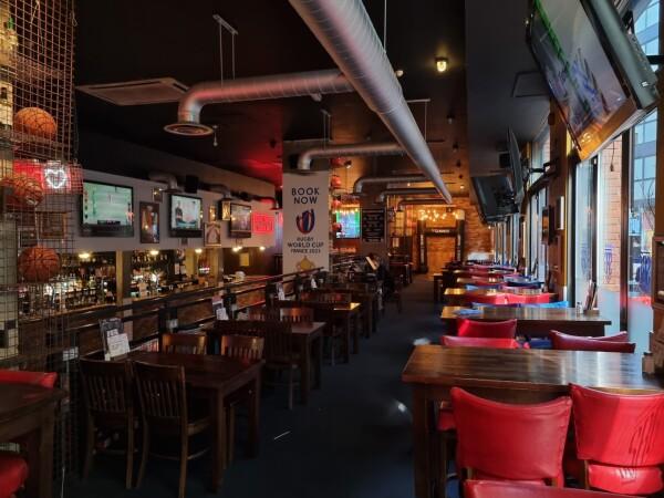 Best Sports Bars in Islington - Sports Bar & Grill Farringdon