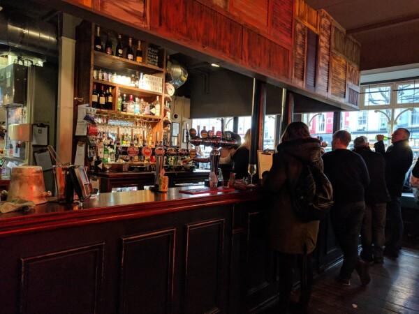 Best Sports Bars in Clapham - Alexandra