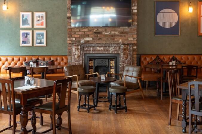 Best Sports Bars in Brixton - Florence