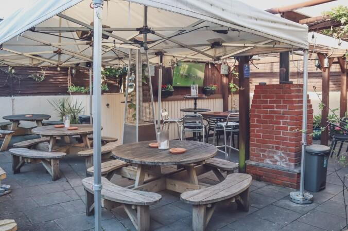 Best Sports Bars in Wrington - Golden Lion