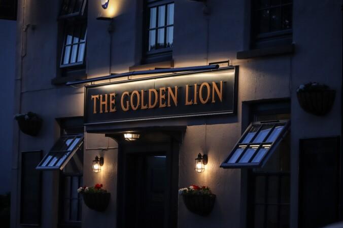 Best Sports Bars in Wrington - Golden Lion