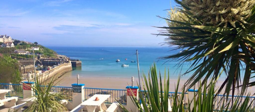 Best Sports Bars in Newquay - Belushis Newquay