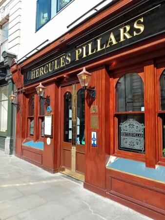Best Sports Bars in London - Hercules Pillars