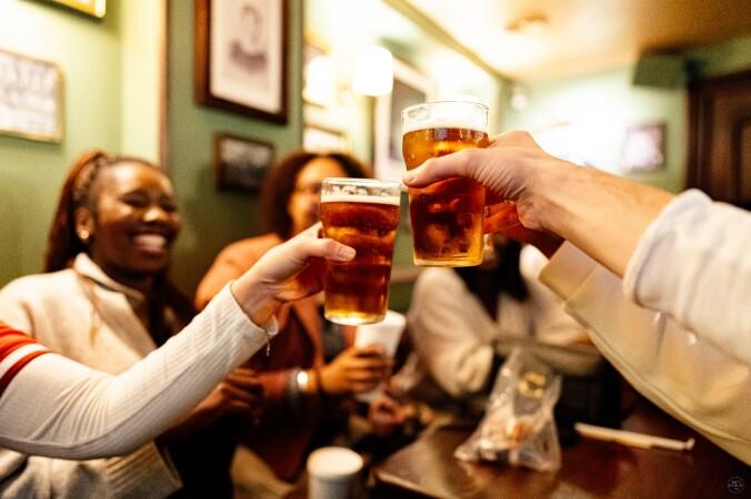 Best Sports Bars in Paris - Eden Park Pub