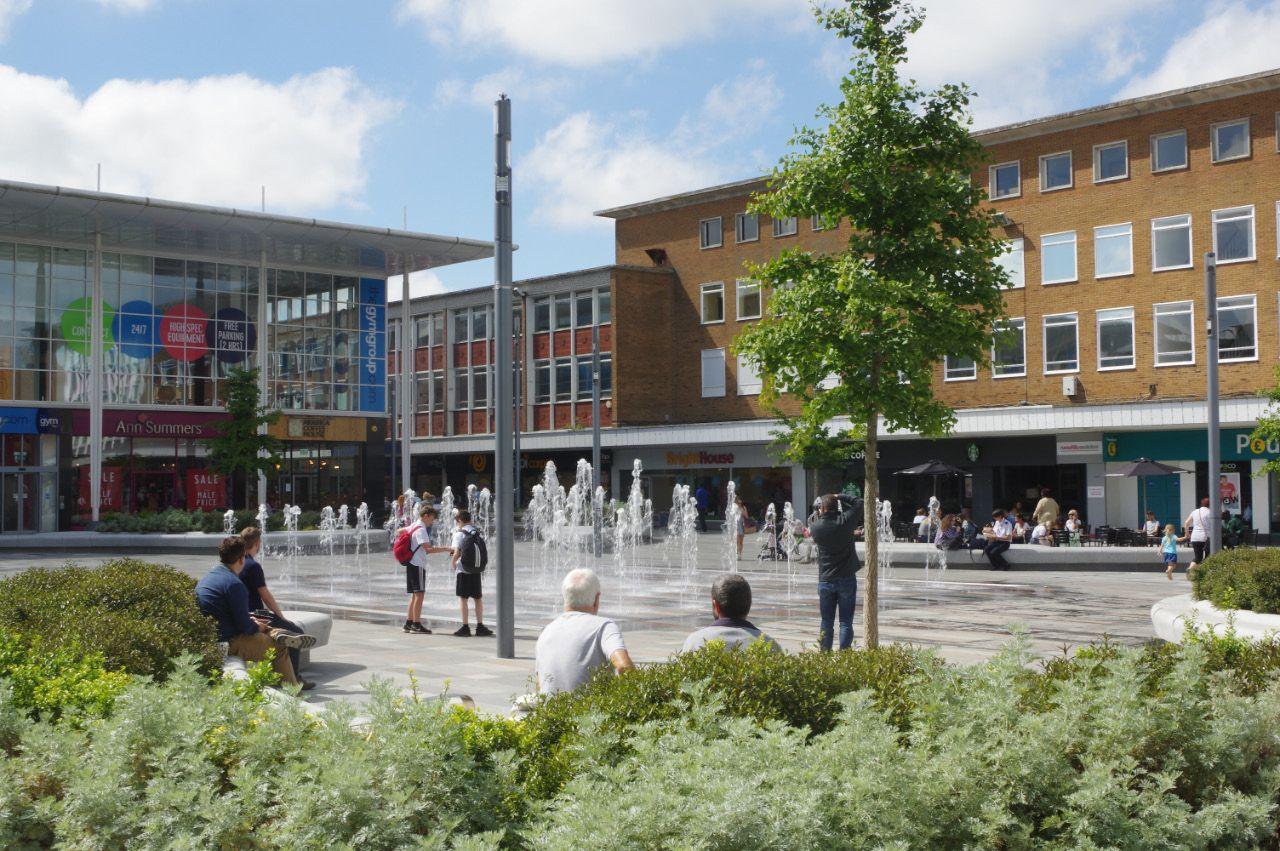 Sports bar, Sports pub, Crawley