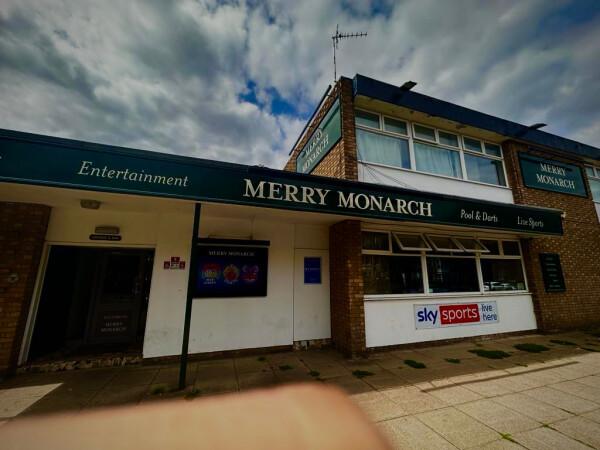Best Sports Bars in Leicester - Merry Monarch
