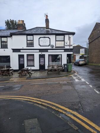 Best Sports Bars in Maidstone - Brickmakers Arms