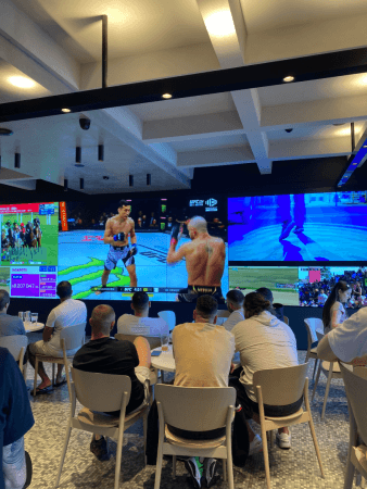 Best Sports Bars in Five Dock - Illinois Hotel