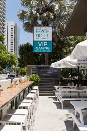 Best Sports Bars in Broadbeach - The Beach Hotel Broadbeach