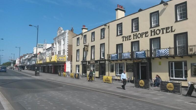 Best Sports Bars in Southend On Sea - Hope Hotel