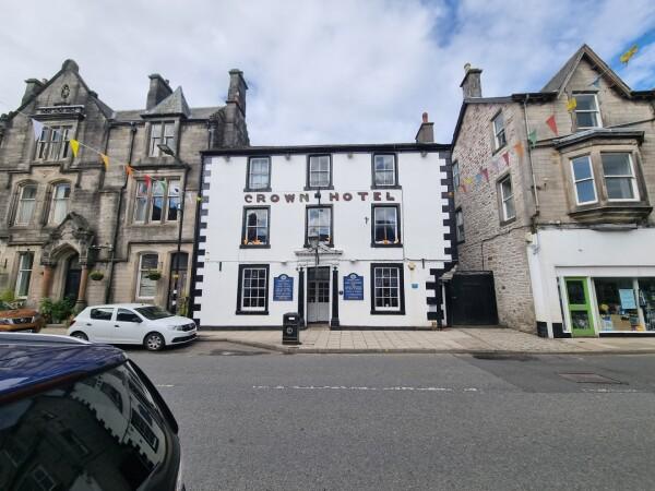 Best Sports Bars in Langholm - Crown Hotel