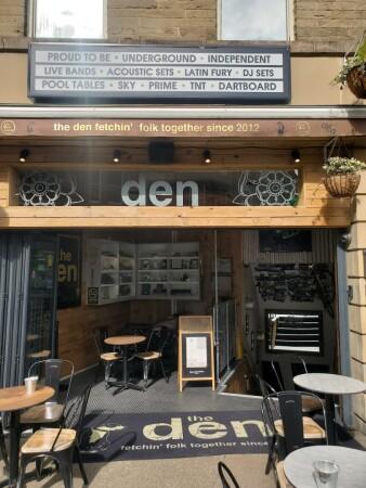Best Sports Bars in Harrogate - the den
