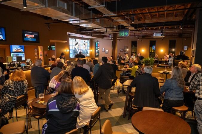 Best Sports Bars in Mudgee - Club Mudgee - The Hub Sports Bar