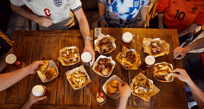 Best Sports Bars in Bromley - The Artful Duke