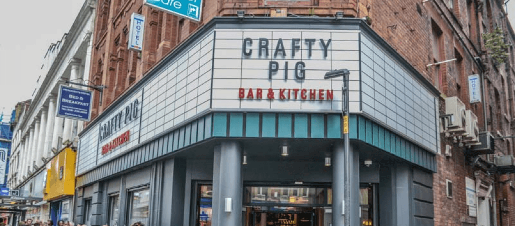 Best Sports Bars in Manchester - Crafty Pig Manchester
