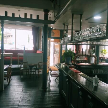 Best Sports Bars in London - Lord Herbert