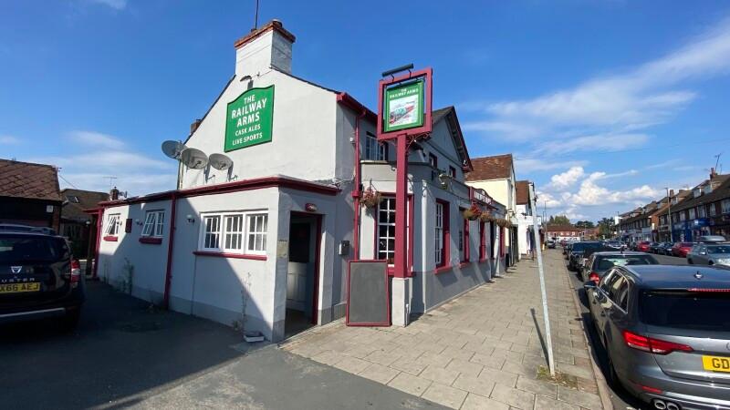 Best Sports Bars in Frimley - Railway Arms