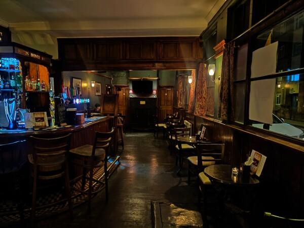 Best Sports Bars in London - The Stag's Head Hoxton