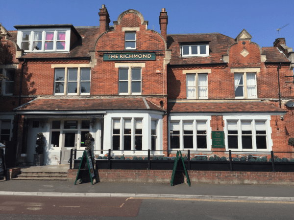 Best Sports Bars in Bournemouth - Richmond Arms (Bournemouth)
