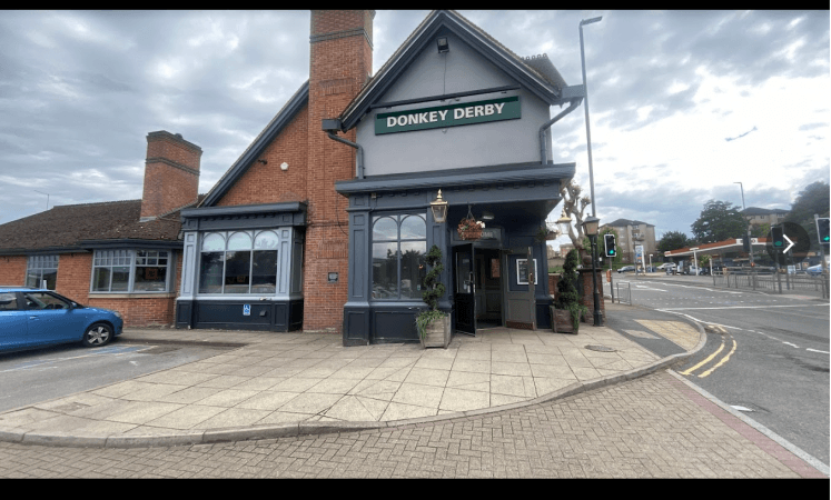 Best Sports Bars in Chesterfield - Donkey Derby (Chesterfield)