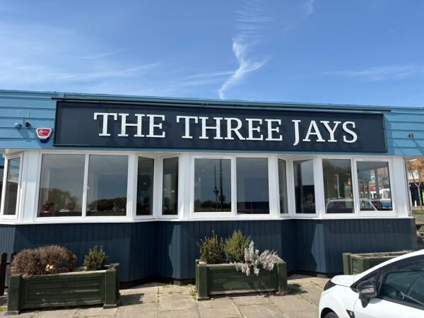 Best Sports Bars in Jaywick - Three Jays