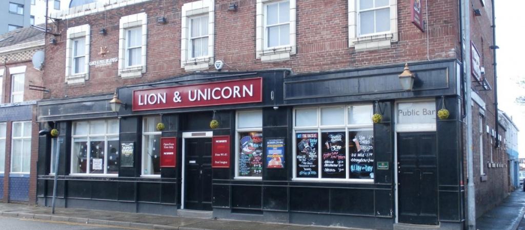 Best Sports Bars in Waterloo - Lion & Unicorn