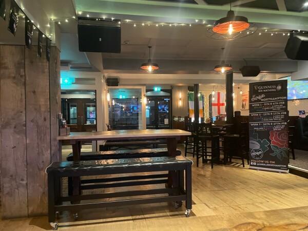Best Sports Bars in Northampton - O'Neills