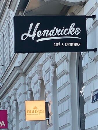 Best Sports Bars in Wien - Hendricks | Café und Sportsbar