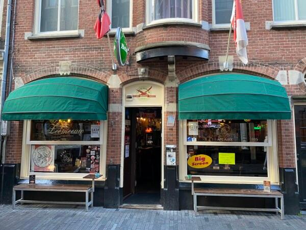 Best Sports Bars in Amsterdam - Cafe De Zeemeeuw