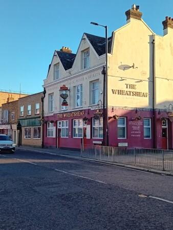 Best Sports Bars in Enfield - The Wheatsheaf