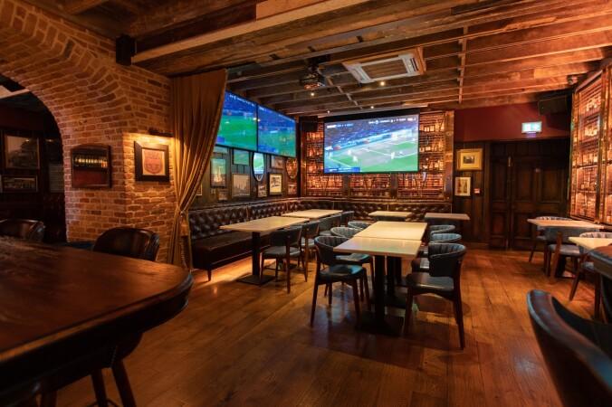 Best Sports Bars in Dublin - Murray's Bar