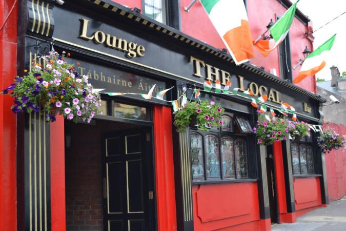Best Sports Bars in Cork - The Local Bar
