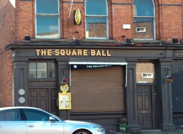 Best Sports Bars in Dublin - The Square Ball