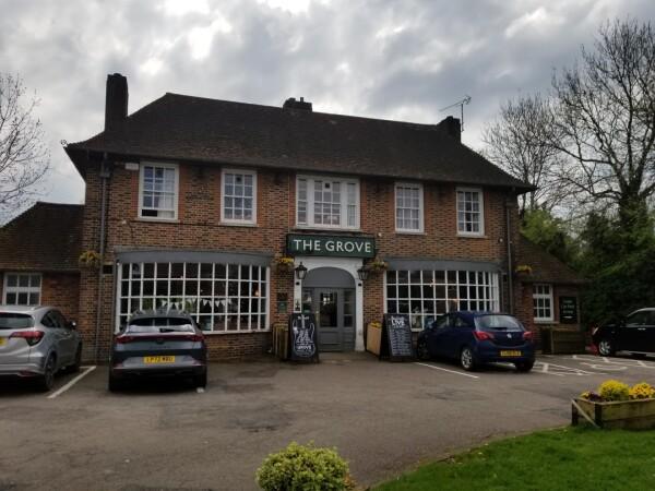 Best Sports Bars in Welwyn Garden City - Grove (Welwyn Garden City)