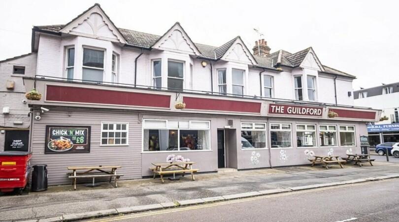 Best Sports Bars in Southend-on-Sea - Guildford (Southend-on-Sea)