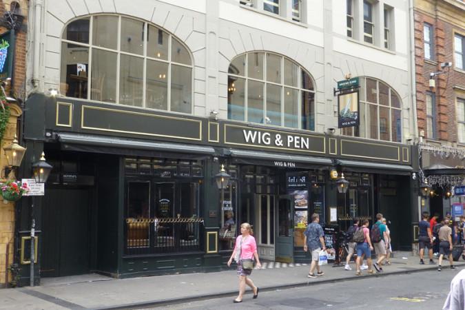 Best Sports Bars in Oxford - Wig & Pen (Oxford)