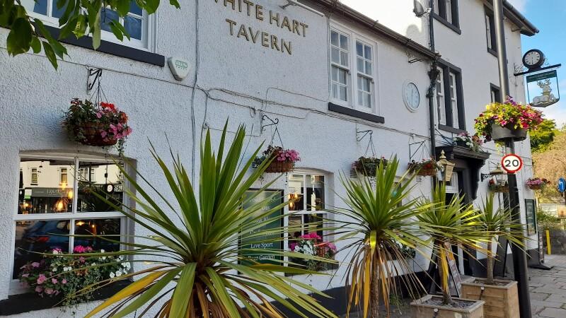 Best Sports Bars in Cheadle - White Hart (Cheadle)